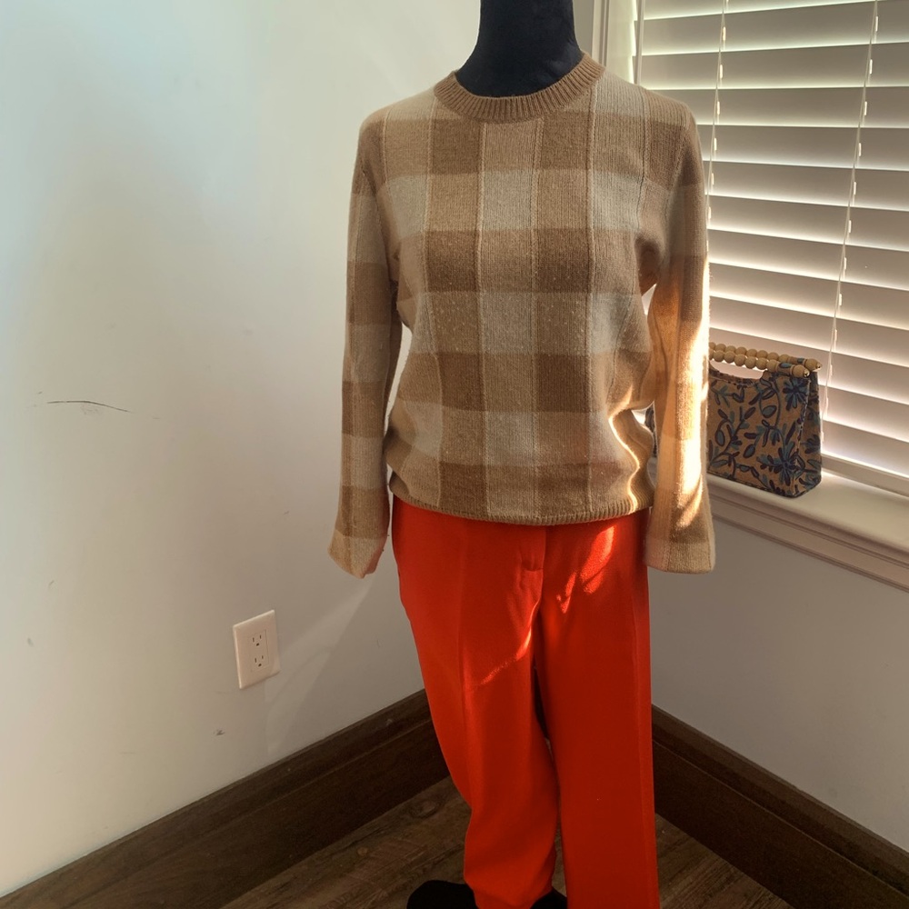 Theory cashmere sweater, size M